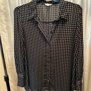 Max Studio Black and White Long Sleeve Button Down Shirt